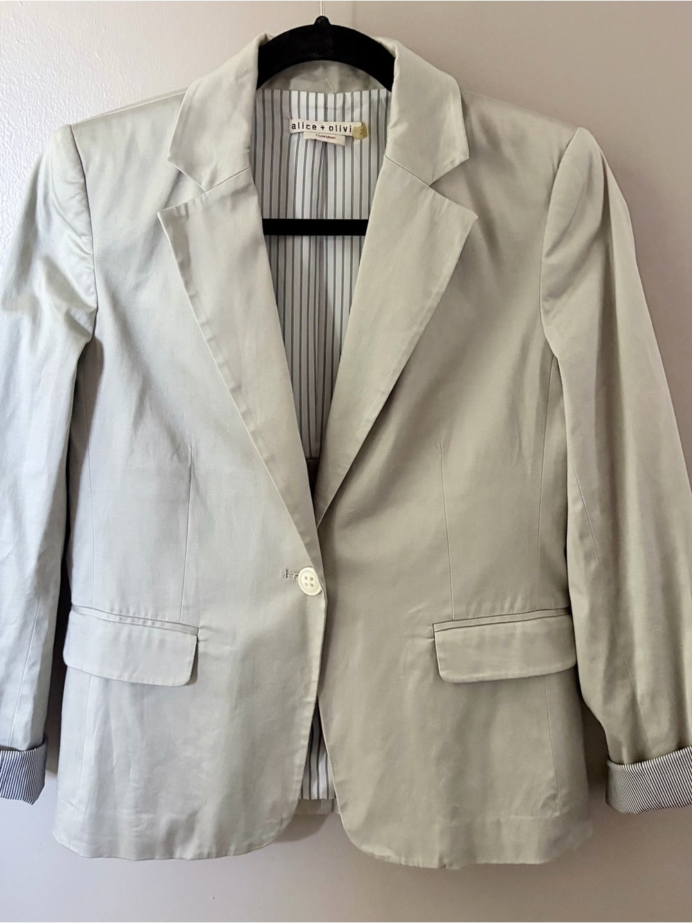 Alice + Olivia Beige Single Button Blazer Jacket Striped Lining Size L
